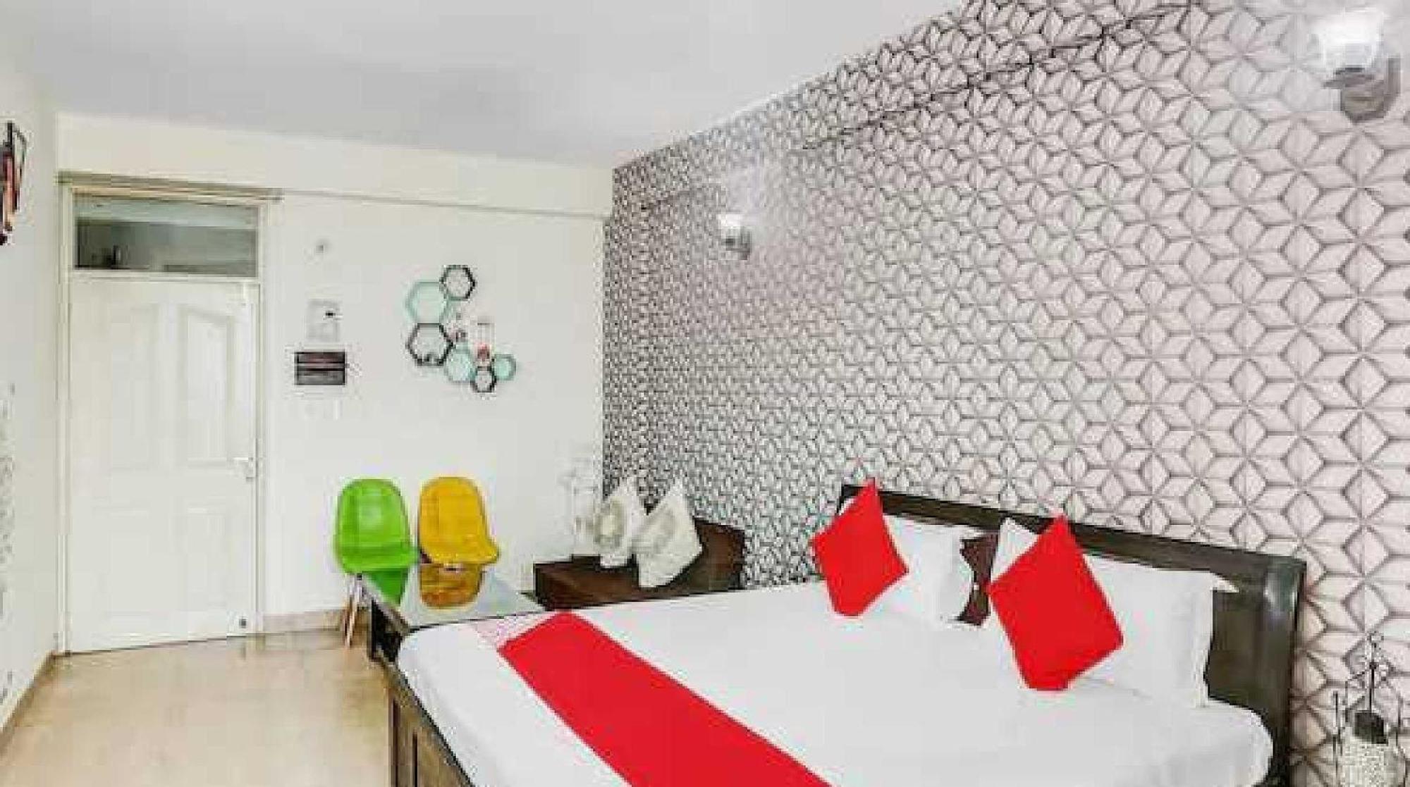 Hotel O Krishna Orchid Near Noida Sector 81 Metro Station Bagian luar foto