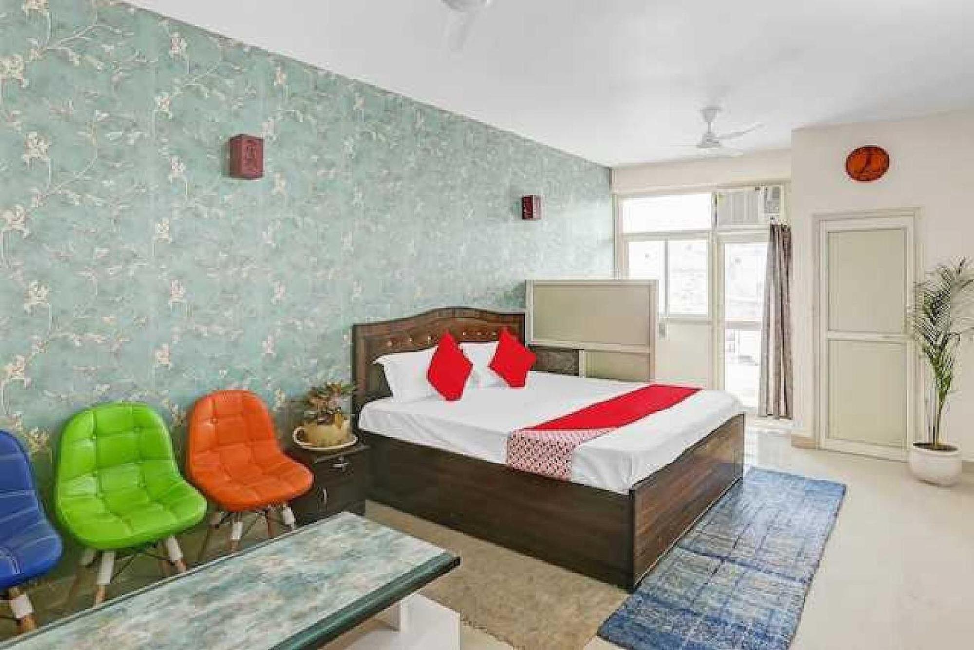 Hotel O Krishna Orchid Near Noida Sector 81 Metro Station Bagian luar foto