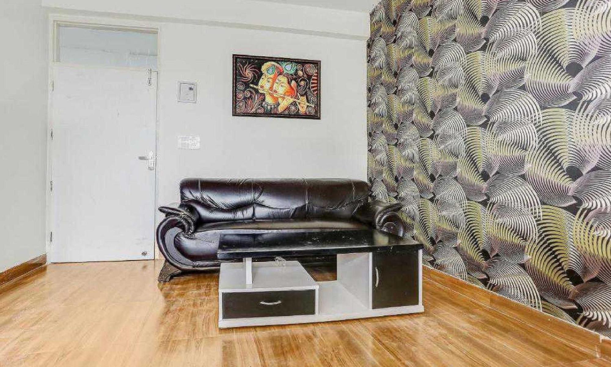 Hotel O Krishna Orchid Near Noida Sector 81 Metro Station Bagian luar foto